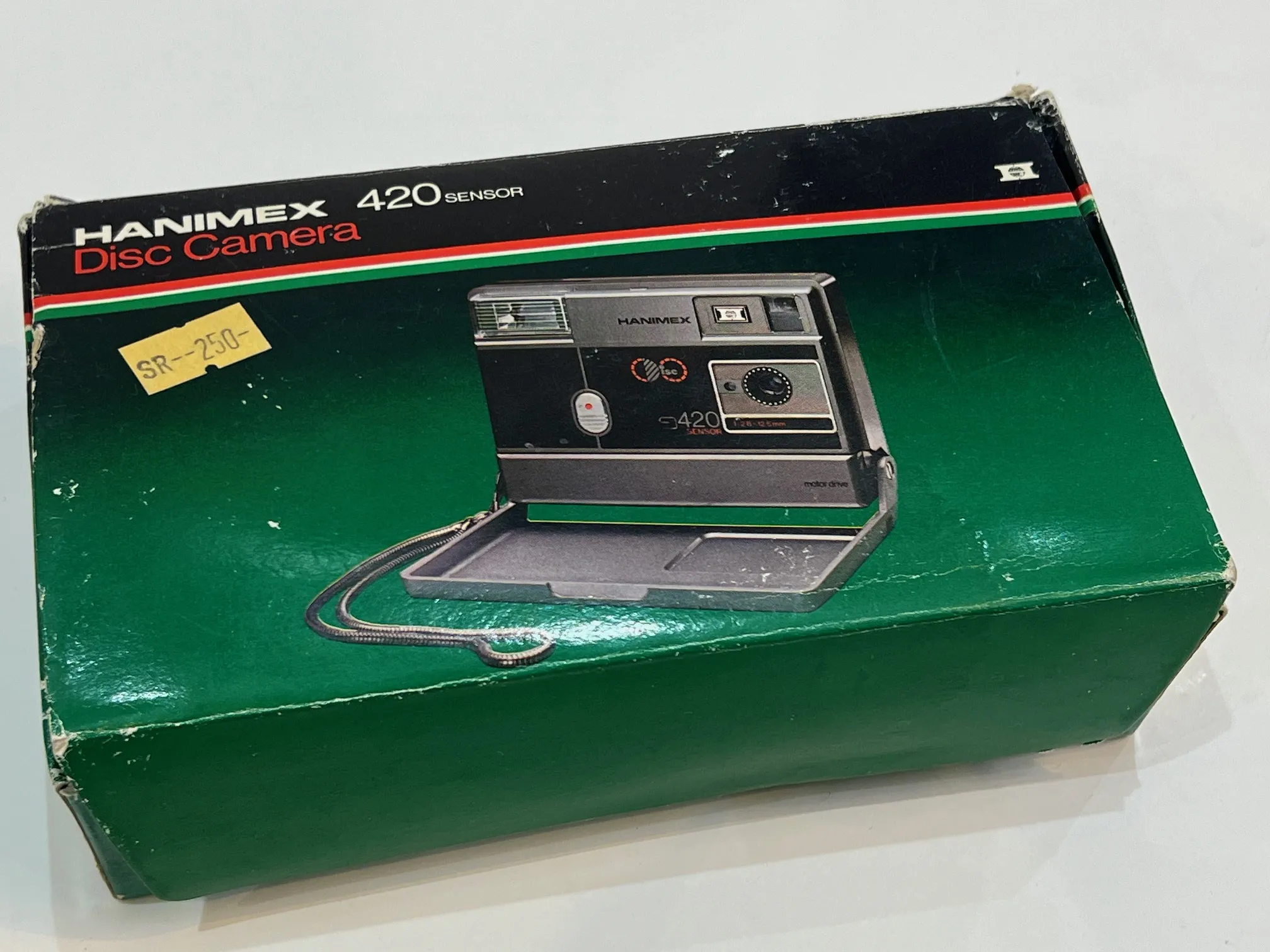 Hanimex 420 Sensor Disc Camera - 1982